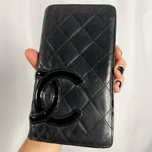 Chanel | Y2K black quilted lambskin leather 'Combon' long bifold wallet